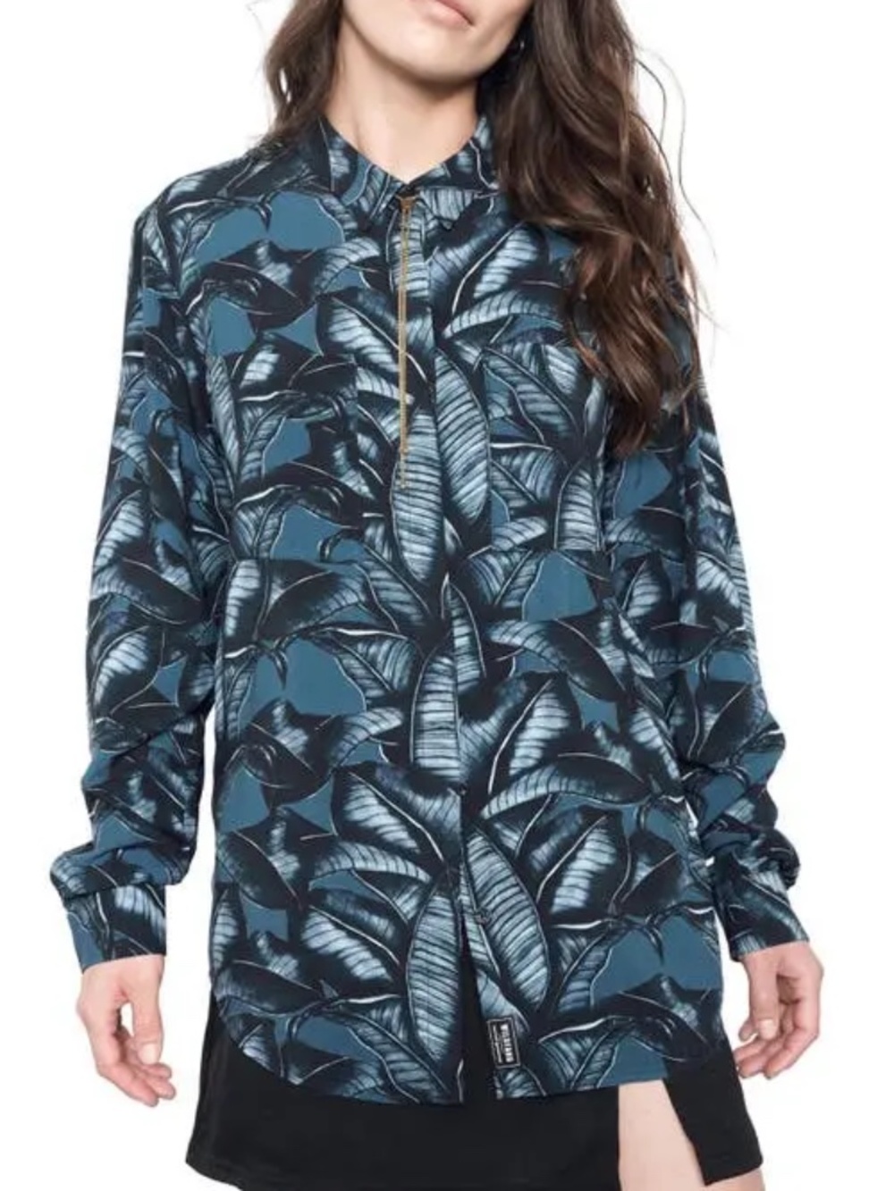 Wildfang Blue black leaf print The Empower shirt size S long sleeve Unisex